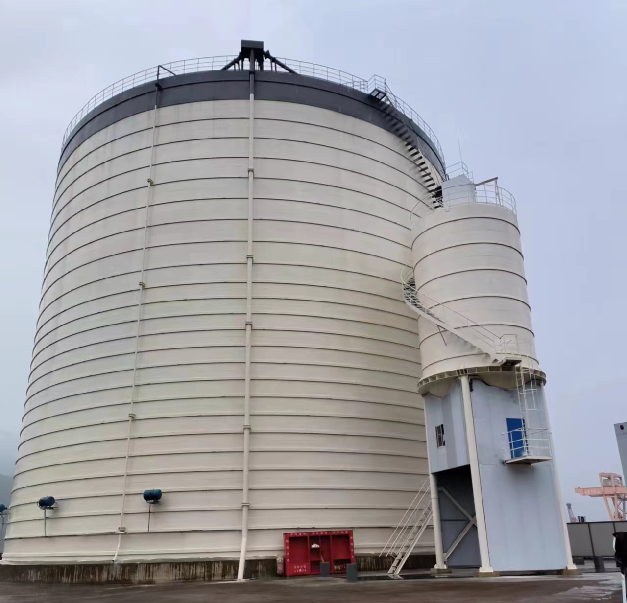 奇台10万吨水泥钢板库